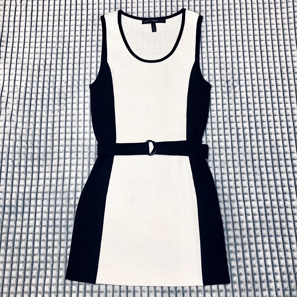 WHBM Belted Ribbed Sweater Dress. 🖤
